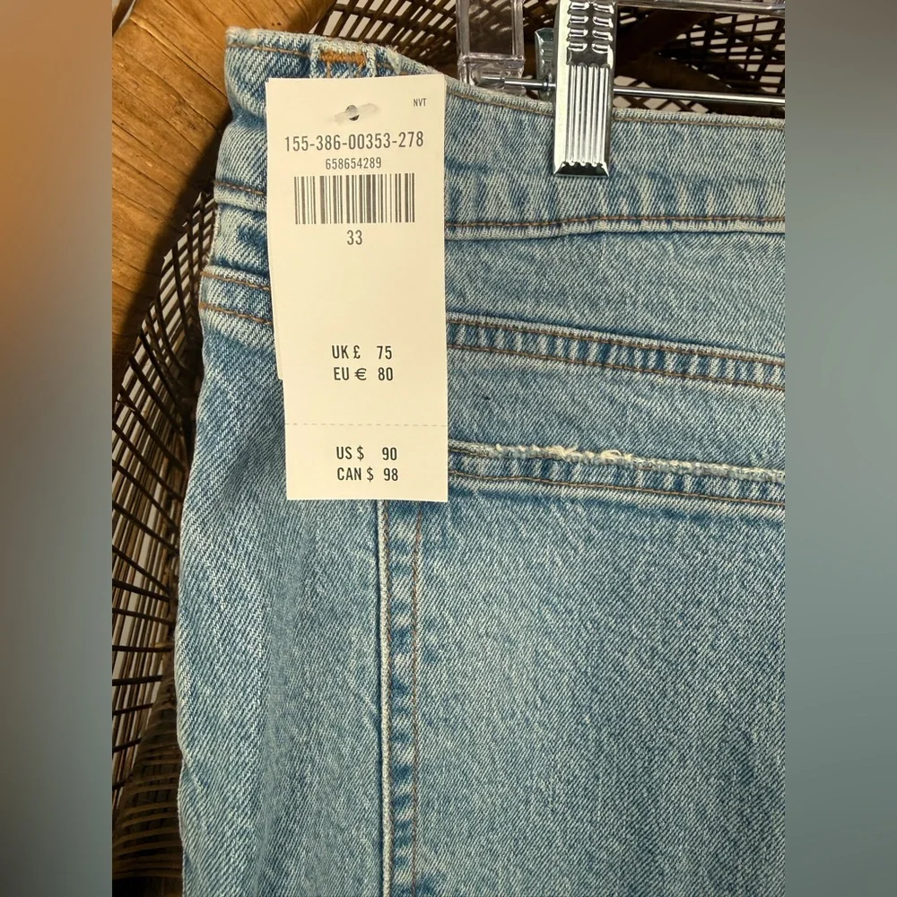 Abercrombie High Rise 90s Relaxed Jeans 33 NWT Light Wash Straight Denim - Picture 10 of 10